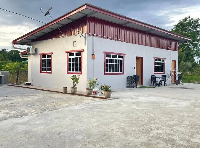 D\'Aliff Pamalan Homestay Keningau